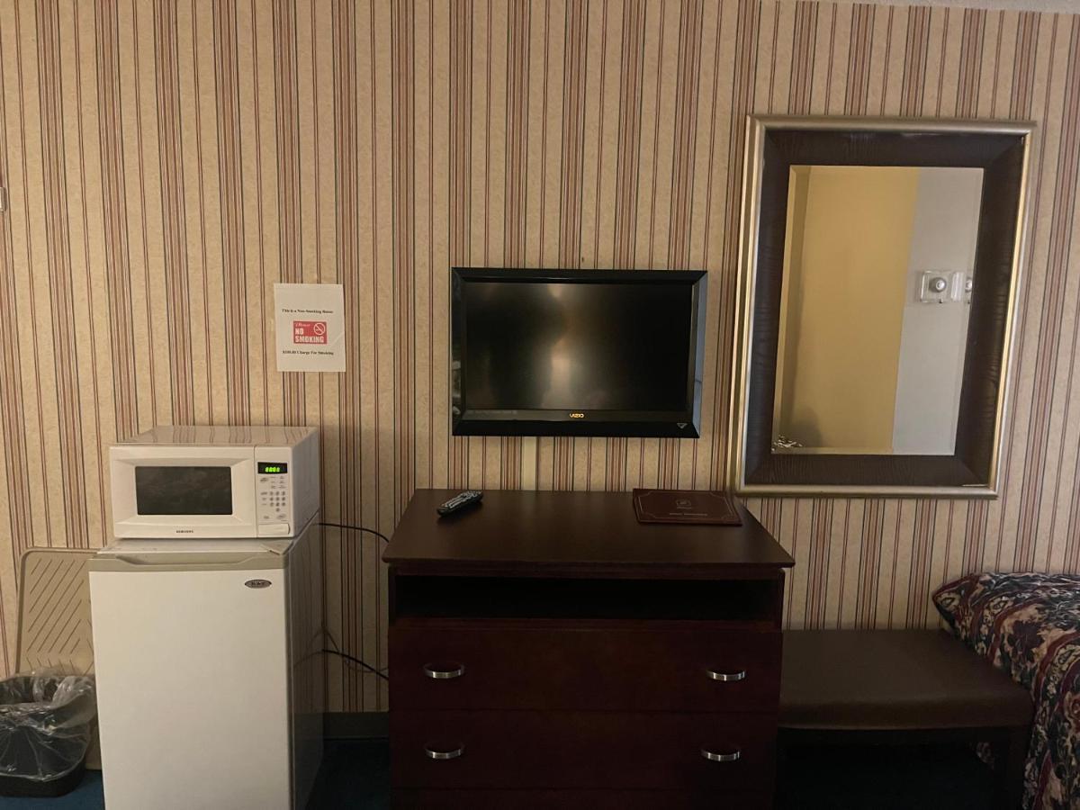 Dollinger'S Motor Inn Albion Extérieur photo
