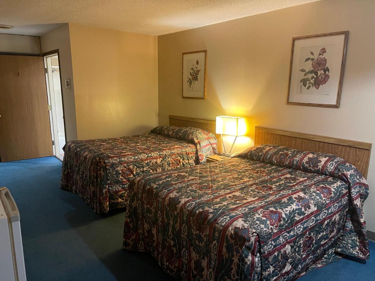Dollinger'S Motor Inn Albion Extérieur photo
