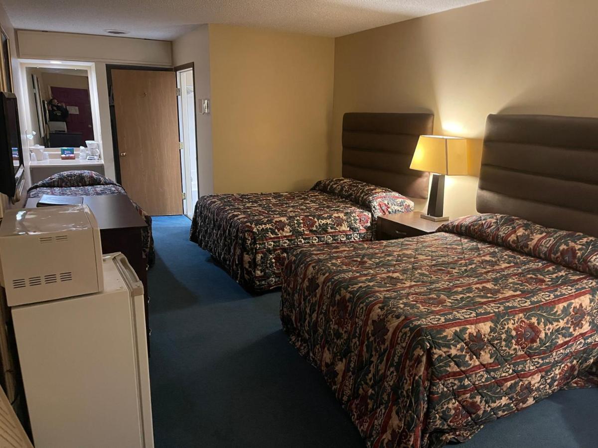 Dollinger'S Motor Inn Albion Extérieur photo