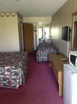 Dollinger'S Motor Inn Albion Extérieur photo