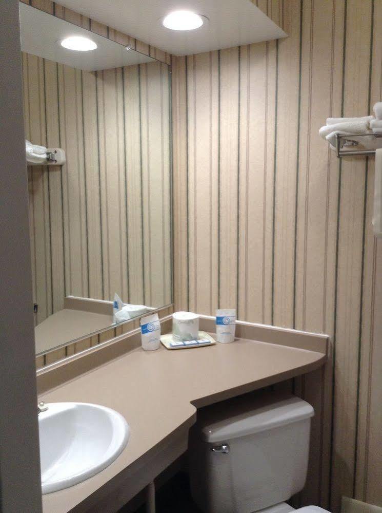 Dollinger'S Motor Inn Albion Extérieur photo